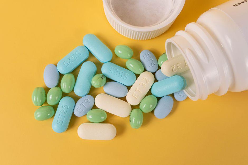 Importing Prescription Medicine to the UK: Personal-Use Rules & Customs