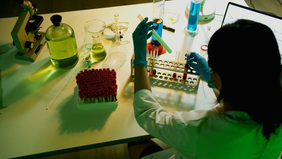 How Much Does Gleevec (Imatinib) Cost Without Insurance?